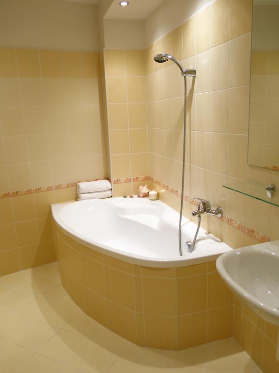 Apartmany Elzet Třeboň Zimmer foto